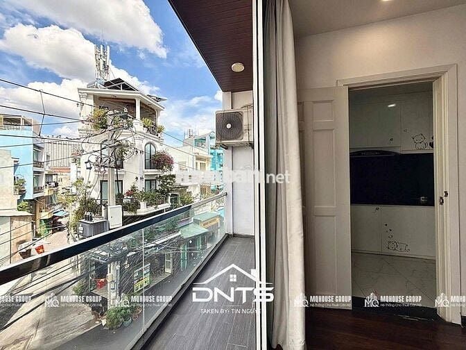 Căn hộ 1PN 55m2 Balcony Máy Giặt Riêng Hồ Bơi Thang Máy Viettel Tower