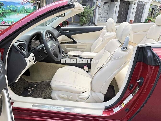 Lexus IS250C 2010