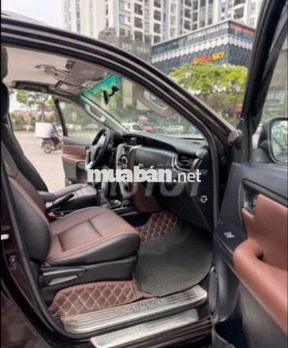 Toyota Fortuner 2017 2.4MT Nâu ánh kim