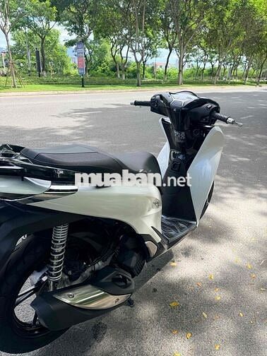 Honda SH 125i 2024 Trắng, Đen