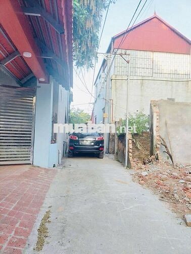 Chính chủ bán mảnh đất 110m đường kiêu kỵ giáp Vinhomes Ocean park