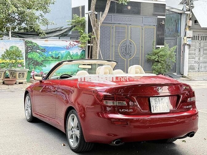 Lexus IS250C 2010