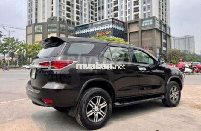 Toyota Fortuner 2017 2.4MT Nâu ánh kim