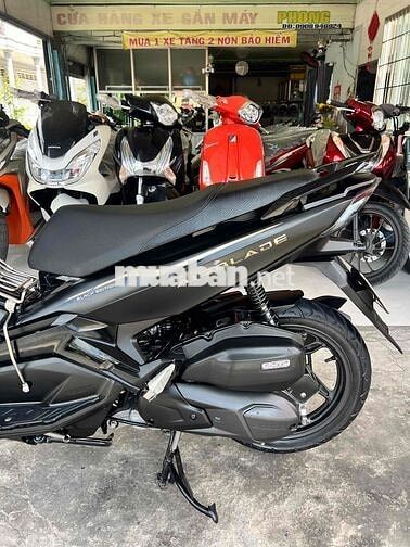 Honda Airblade Fi 125 Cao Cấp Đen Nhám (trả góp)