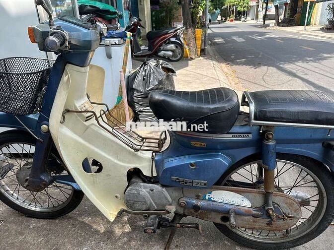 Honda Super Cub 70 Xanh trắng Cổ điển