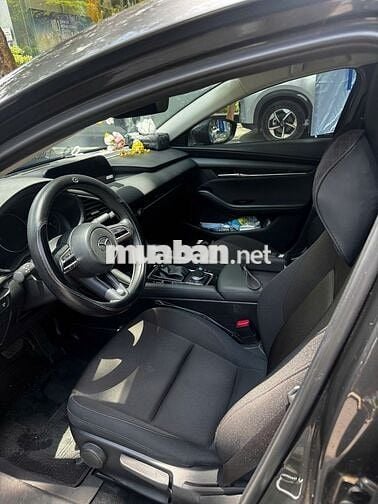 Mazda Mazda 3 2023 24000 km Xám