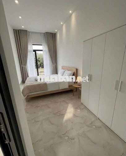 NHÀ 1 TRỆT 1 LẦU NGAY MẶT TIỀN KINH DOANH GIÁ 2 TỶ 2