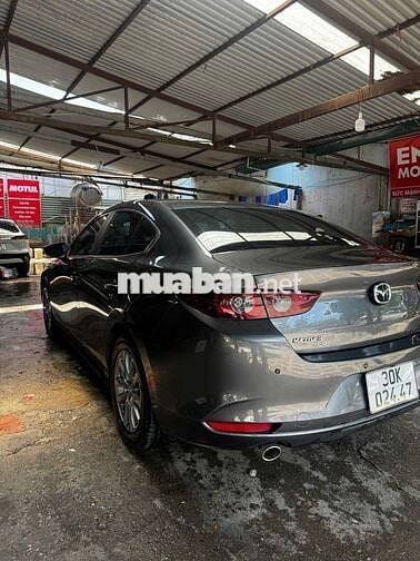 Mazda Mazda 3 2023 24000 km Xám