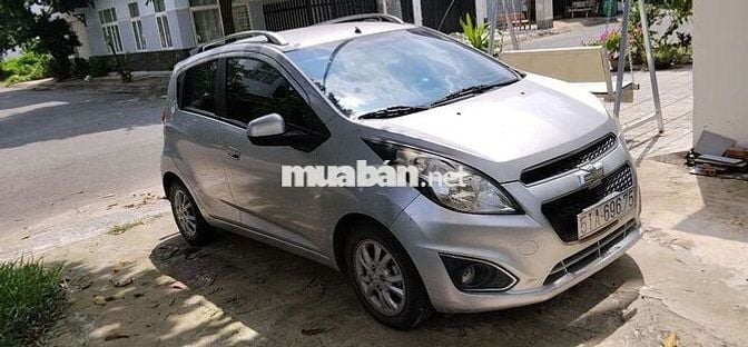 Chevrolet Spark 2013 Tự động Bạc 131.000 km