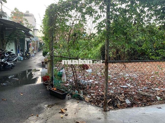 Đất 2 mặt tiền, hẻm xe hơi, sổ hồng riêng