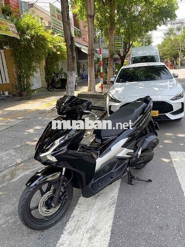 Honda Air Blade 4val màu Đen