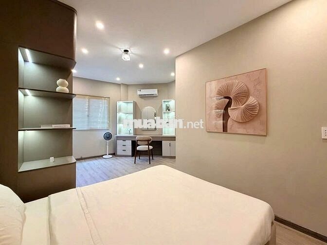 BÁN NHÀ-NGUYỄN ĐÌNH CHIỂU-Q3-P5-BTCT- SÂN THƯỢNG- 3PN- 3WC  8,67  T.Ỷ