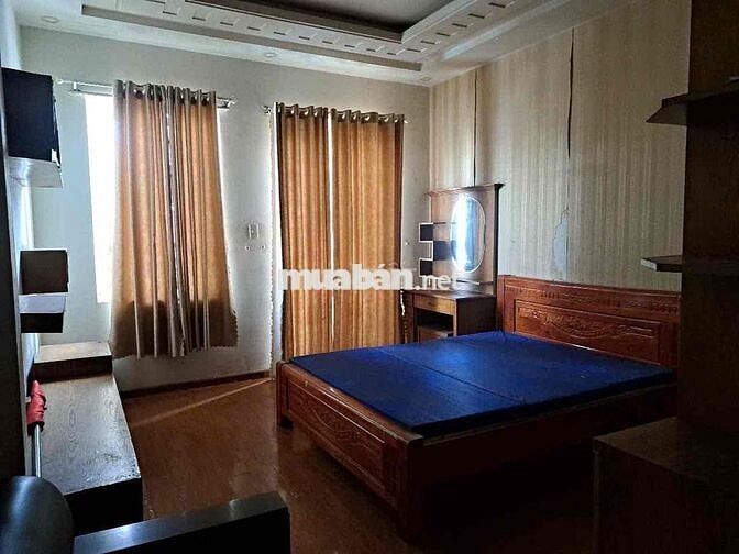 cho thuê nhà mặt tiến,,4lầu ,4x21  ,6pn 5vs  sân rộng 4x6