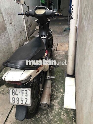 Honda Wave Trắng Xăng