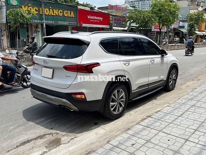 Hyundai Santafe 2021 2.2 turbo Trắng 83.000 km
