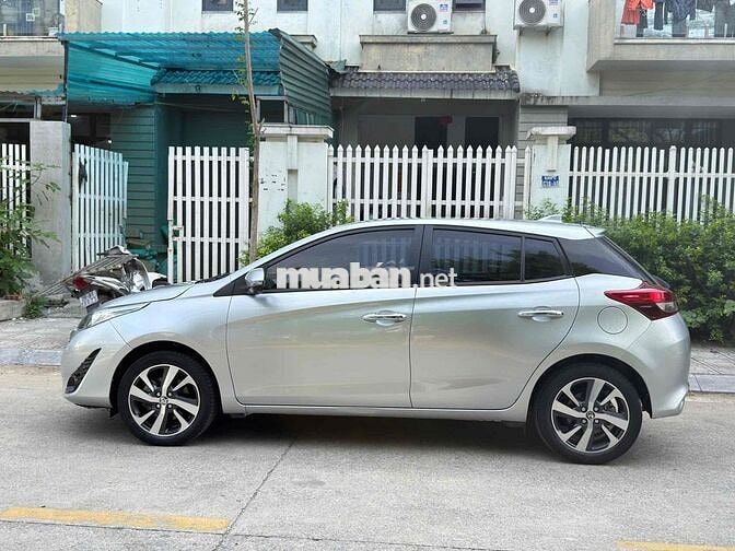 Toyota Yaris 1.5G CVT sản xuất 2019 nhập thái lan
