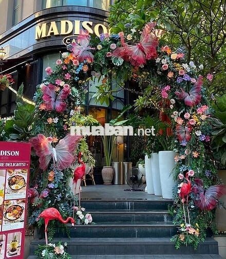 [KO CẦN KN, BAO CƠM] 10 NHÂN VIÊN MADISON CAFE TPH
