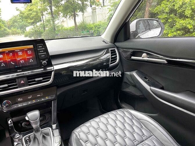 Kia Seltos 1.4 Turbo Luxury sản xuất 2023