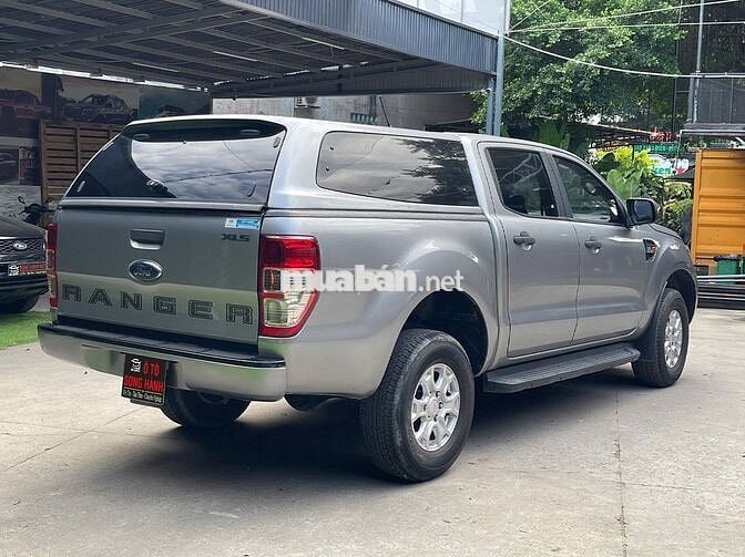 Ford Ranger XLS AT 2018 Bạc 7 vạn