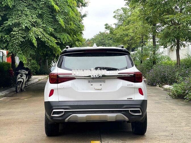 Kia Seltos 1.4 Turbo Luxury sản xuất 2023