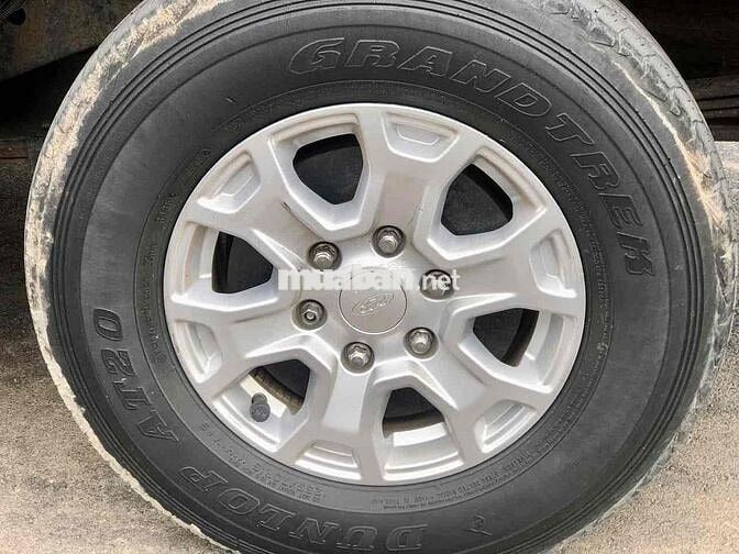 Ford Ranger XLS 2017 Tự động Đỏ 2.2