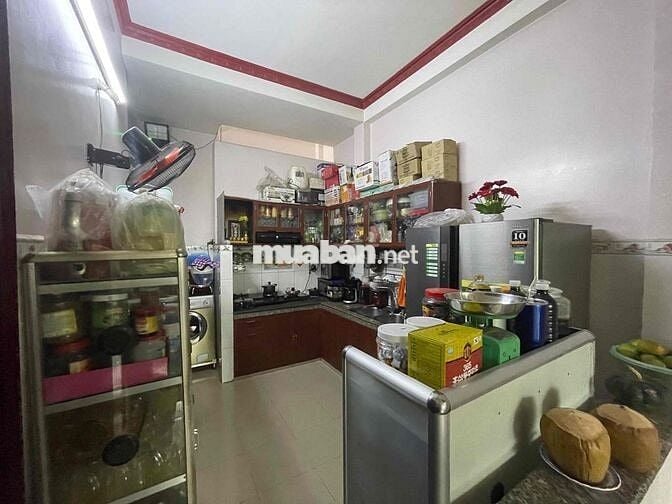 Nhà 2 Lầu Sân Thượng Bình Tân - Lý Tưởng Cho Cả Nhà - 78m2