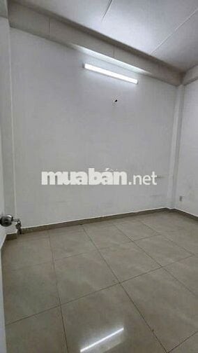 CHO THUÊ NHÀ HXH SƯ VẠN HẠNH, Q10, 4PN, 3WC CHỈ 28 TRIỆU/THÁNG