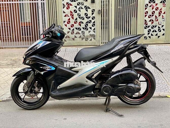 Yamaha NVX 155 Đen bạc Smartkey