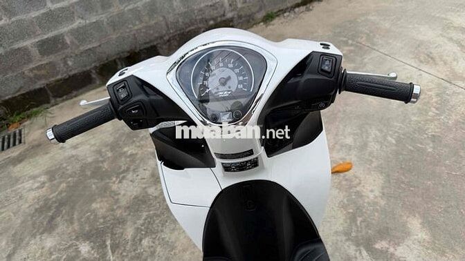Honda SH Mode 2026 Trắng Vài nghìn km