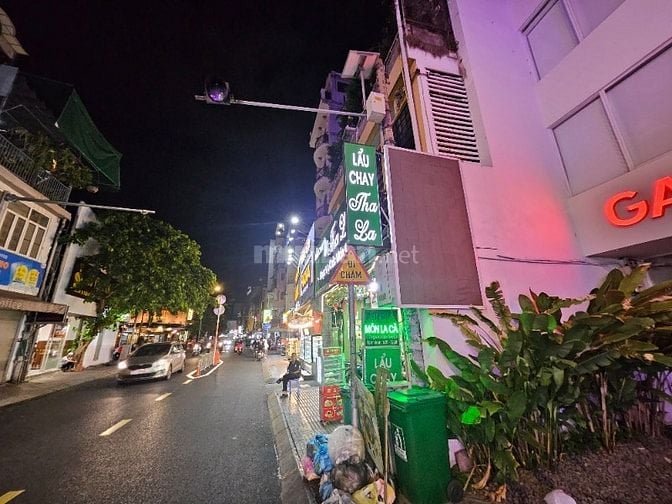 TÔI CẦN BÁN 49-51 TRẦN QUỐC TOẢN, P.VTS XÂY 5 TẦNG T.MÁY 6×19M 44,9 TỶ