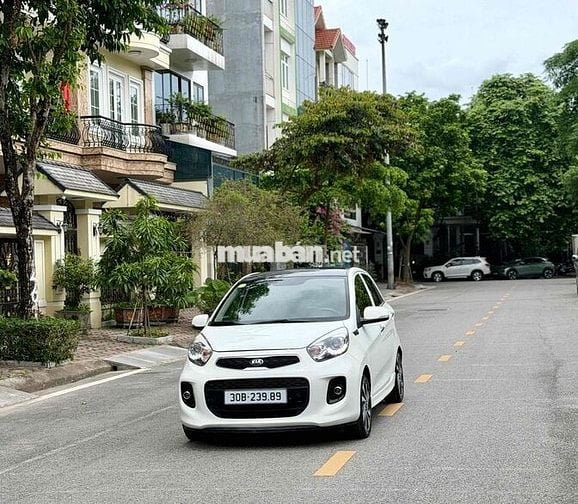 Kia Morning S 1.25 AT 2017 Trắng 8900 km