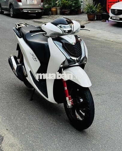 Honda SH 150i ABS Trắng 2019 bstp xe 1 chủ