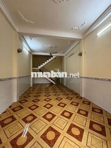 Nhà Thơm !! Hẻm 8m TÂN SƠN NHÌ, 2 Tấm, 4 x 21m, 3 Phòng Ngủ, 3 wc