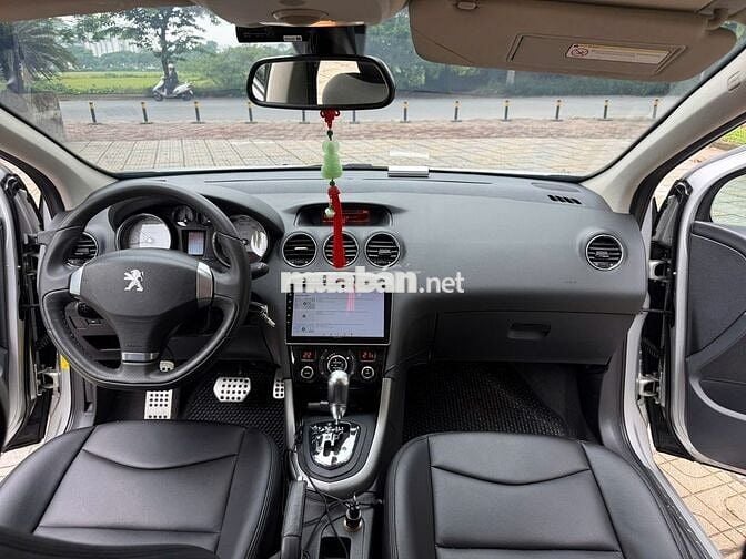 Peugeot 408 Premium 2.0 AT 2016 - 289 Triệu