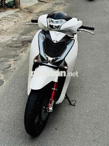 Honda SH 150i ABS Trắng 2019 bstp xe 1 chủ