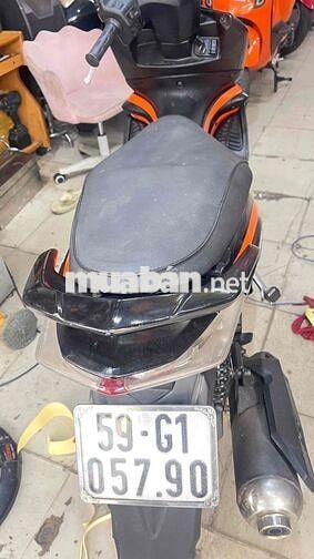 Honda Air Blade Thể thao Đen cam