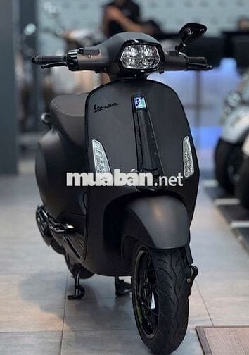 Piaggio Vespa Tech 125 2026 Xám đen