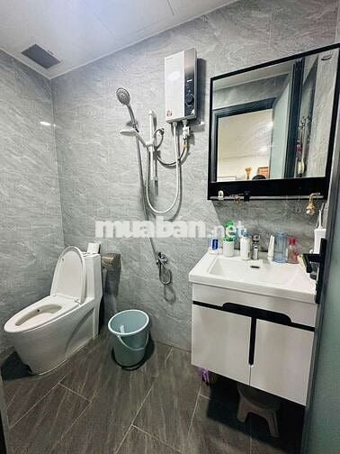CHO THUÊ CHUNG CƯ QK7 DT 70M2 CÓ 2PN,2WC. LẦU 5, FULL NỘI THẤT CAO CẤP