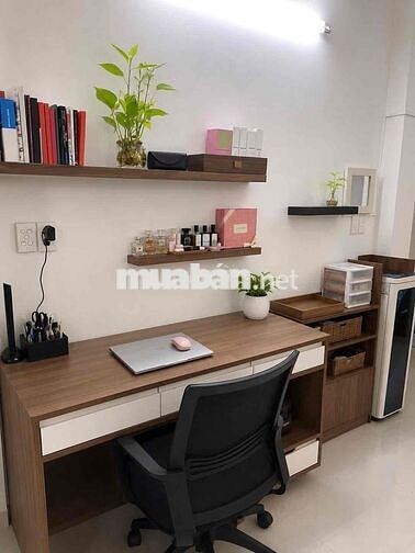 Bán nhà Gò Vấp, sát trường cấp 2, tặng full nội thất, nhà đẹp, nở hậu