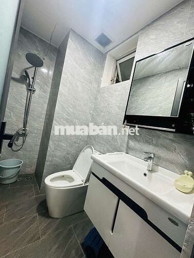 CHO THUÊ CHUNG CƯ QK7 DT 70M2 CÓ 2PN,2WC. LẦU 5, FULL NỘI THẤT CAO CẤP
