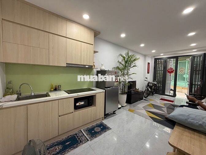 BÁN NHÀ - Q1- DTSD: 60M2 - NGUYỄN CẢNH CHÂN-6,8 T.Ỷ- KHU KINH DOANH