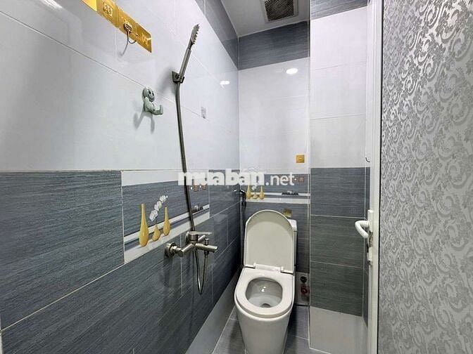 Cho thuê nhà Tô hiến thành p15 quận 10