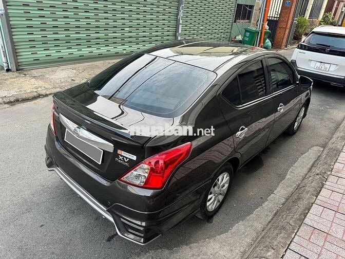 Nissan Sunny XV Premium 2019 Tự động Xám đen