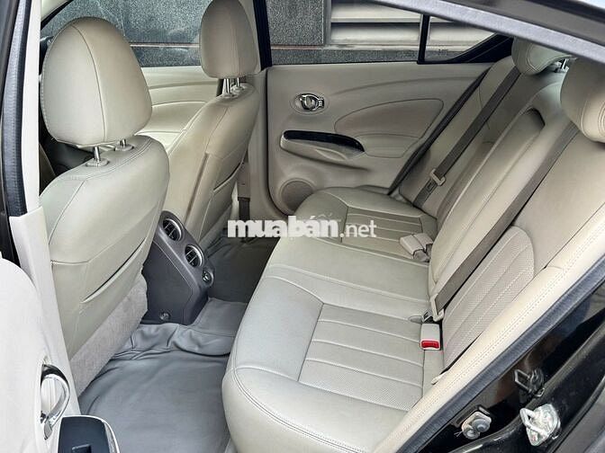 Nissan Sunny XV Premium 2019 Tự động Xám đen