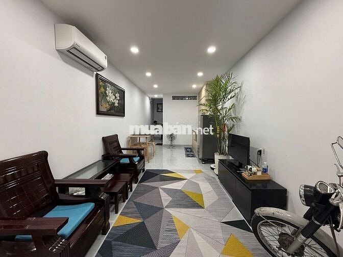 BÁN NHÀ - Q1- DTSD: 60M2 - NGUYỄN CẢNH CHÂN-6,8 T.Ỷ- KHU KINH DOANH