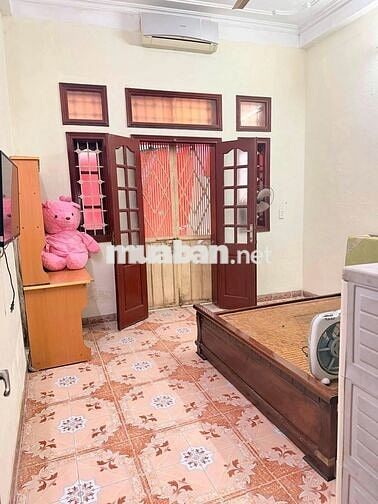 Cho thuê nhà riêng ngõ Trại Cá - Trần Đại Nghĩa -53m2-3 tầng -3 ngủ