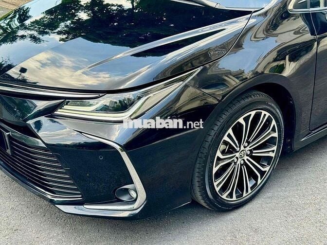 Corolla Altis 1.8V sx 2022 Model 2023. SIÊU LƯỚT
