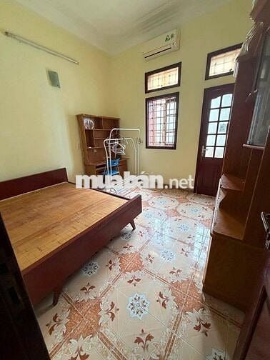 Cho thuê nhà riêng ngõ Trại Cá - Trần Đại Nghĩa -53m2-3 tầng -3 ngủ