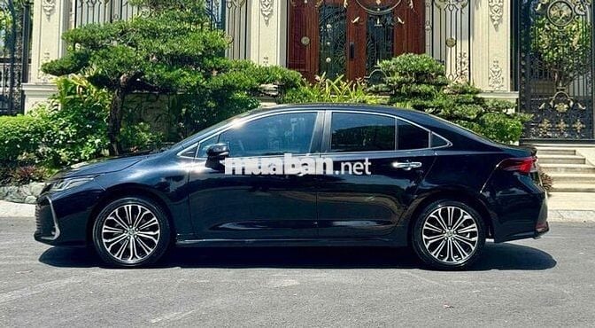 Corolla Altis 1.8V sx 2022 Model 2023. SIÊU LƯỚT