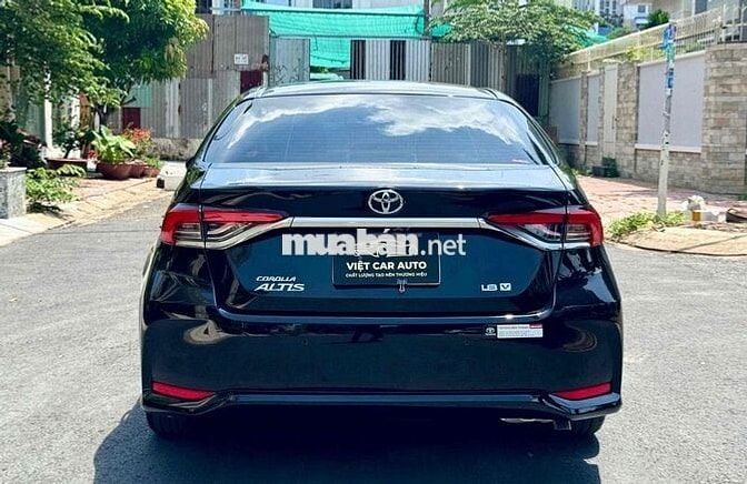 Corolla Altis 1.8V sx 2022 Model 2023. SIÊU LƯỚT